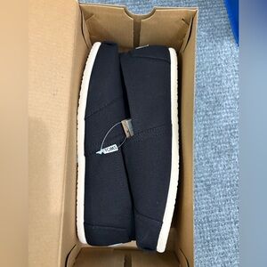TOMS womens black Canvas Slip-Ons